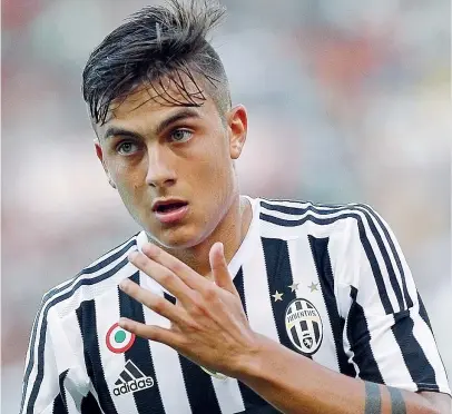  ??  ?? 40 milioni È il prezzo speso dalla Juventus per Paulo Dybala (foto Lapresse), prelevato in estate dal Palermo L’attaccante fin qui ha segnato appena 3 reti e fatica a trovare spazio nella formazione di Allegri Il tecnico bianconero è stato criticato...