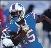  ?? ADRIAN KRAUS — THE ASSOCIATED PRESS ?? New Raiders wide receiver John Brown posted career highs for catches (72) and yards (1,060) last season for Buffalo.