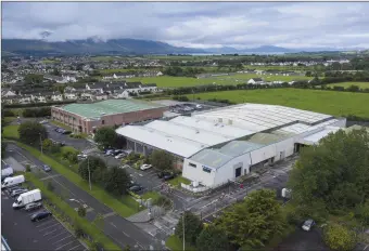  ?? Photo Domnick Walsh ?? The Borg Warner plant at Monavalley Industrial Estate which is to close by next March with the loss of all 210 jobs. The company, formerly Beru, have had a presence in Tralee since 1986.