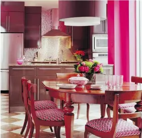  ?? DONNA GRIFFITH/POSTMEDIA News ?? Many design greats, including the likes of Dorothy Draper, David Hicks, Miles Redd
and Timothy Mather, have painted rooms pink.