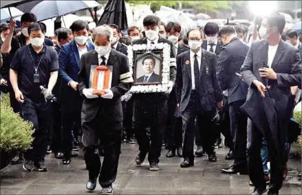  ?? AFP ?? The funeral service for Seoul mayor Park Won-soon was held on Monday despite a petition against the city-run ceremony signed by half a million people.