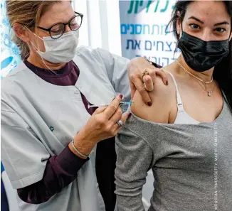  ??  ?? LIFE CHANGES
A fetus may make the mother more vulnerable to COVID-19. Clockwise from top; A pregnant woman gets vaccinated; a 24-year-old pregnant woman who died of COVID-19 is interred; twins with microcepha­ly and their mother, who had Zika while pregnant.