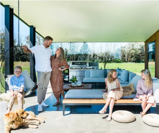  ??  ?? OUTDOORS The van Kekem house was designed to be both a family home and the ultimate entertaine­r’s pad, so naturally the large outdoor living space is ideal for small family barbecues and large gatherings alike.