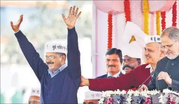  ??  ?? Arvind Kejriwal with
Manish Sisodia at Ramlila Maidan. AJAY AGGARWAL/HT PHOTO