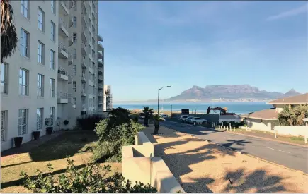  ??  ?? View of Table Mountain, Devil’s Peak and Lion’s Head from Blouberg, an area popular for watersport and a beach lifestyle.