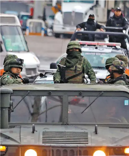  ?? J. RÍOS/ARCHIVO ?? Operativo de vigilancia en la zona limítrofe entre Gustavo A. Madero y Ecatepec.