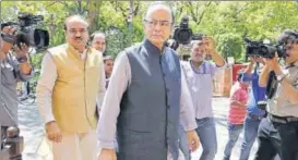  ?? HT/FILE ?? Union Finance Minister Arun Jaitley and Union Minister for Parliament­ary affairs Ananth Kumar. This will be the second time that the Budget is presented on February 1