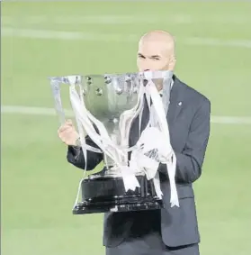  ?? FOTO: SIRVENT ?? Zidane no ocultó que ganar la última Liga fue muy especial para él