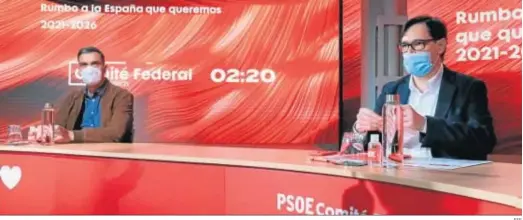  ?? EFE ?? Pedro Sánchez y Salvador Illa, ayer durante el Comité Federal del PSOE celebrado en Barcelona.