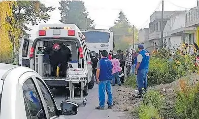 En La Constitucion Totoltepec Autobus Atropella A Una Mujer Pressreader