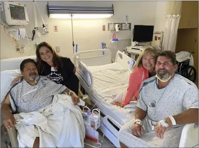  ?? PHOTO COURTESY OF CHRISTINE MORALES ?? Christine and Ron Morales, left, and Debbie and Brad Thompson, right, get together after their September surgeries. Seven years ago, Debbie donated a kidney to Christine, and, in September, Brad donated a kidney to Ron.