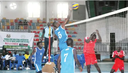 ??  ?? Action recorded in the Savannah Conference of the Nigeria Volleyball Premier League in 2018.