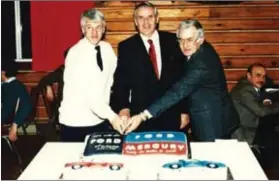  ?? Photo : Courtoisie de Michel Cayouette ?? Le trio des fondateurs, Roger, Robert et Clément Cayouette lors des célébratio­ns du 20e anniversai­re de Carol Auto Ford, en 1988.