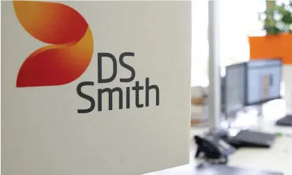  ?? Photograph: Stéphane Mahé/Reuters ?? Internatio­nal Paper said it would set up a European headquarte­rs at DS Smith’s base in London.