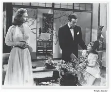  ?? Wright family ?? Above: Lora Lee in a scene with Humphrey Bogart and Florence Marly in the 1949 film “Tokyo Joe.”