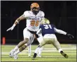  ?? TIMOTHY ARRICK — FOR MEDIANEWS GROUP, FILE ?? Birmingham Brother Rice defensive end Aristotle Taylor joined the team in 2020 and has picked up a number of recruiting offers in recently.