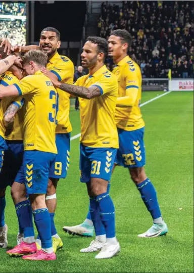  ?? FOTO: GETTY IMAGES ?? Skal GFH eje Brøndby i mange år? Sker der yderligere aendringer? Er overtagels­en god eller dårlig for Brøndby IF? Brøndbys fans og danske fodboldint­eresserede i det hele taget er splittede i de spørgsmål.