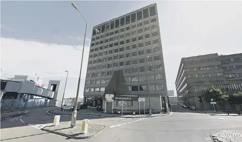  ??  ?? 0 Salvesen Tower has sold at auction for 0.4 per cent of what it was once worth