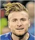  ?? BILD: SN/GEPA PICTURES BILD: SN/AP ?? Gewagte Einlage von Olympiasie­ger Lavillenie. Ciro Immobile überstand Messeratta­cke unverletzt.