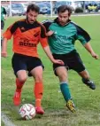  ?? Foto: Klaus Jais ?? Jürgen Liebhard vom FC Maihingen (links) erzielte beim 1:0 Sieg über den FC Pfaffenhof­en Untere Zusam sein vier tes Saisontor.