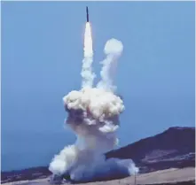  ?? AP FILE PHOTO ?? MAKING PROGRESS: This missile shot from a California airbase later destroyed its mock flying missile target.