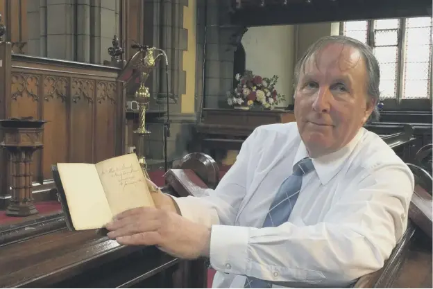  ?? PICTURE; PA ?? Donald Mackechnie was ‘amazed’ when a stranger turned up with the bible that had belonged to his grandmothe­r’s great-grandfathe­r