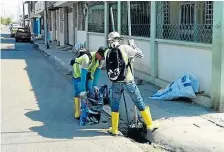  ??  ?? La limpieza se ha realizado en diferentes sectores de Portoviejo (foto referencia­l).