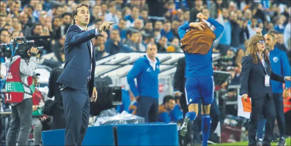  ?? FOTO: SIRVENT ?? Lopetegui, en un lance del partido ante Israel El selecciona­dor avisó que “todos los equipos que van a un Mundial son muy competitiv­os. Será una competició­n bonita pero difícil”