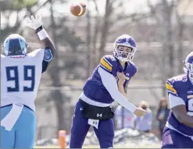  ?? James Franco / Special to the Times Union ?? Ualbany quarterbac­k Jeff Undercuffl­er refused to blame his receivers for last week’s mistakes, saying they’ve done a good job for the team.