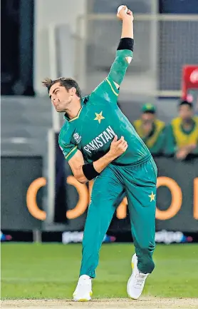  ?? ?? Power play: Shaheen Shah Afridi had India on the ropes with a devastatin­g opening spell