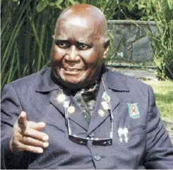  ??  ?? Dr Kaunda