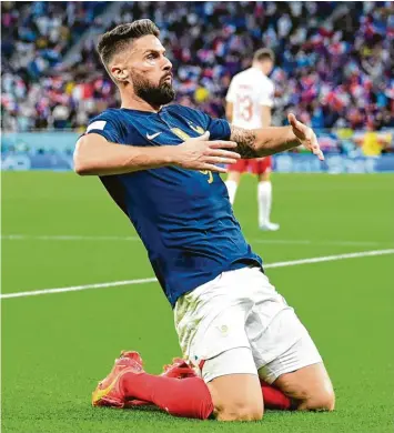  ?? Foto: Tim Groothuis, Witters ?? So ganz nebenbei hat Olivier Giroud bei dieser WM auch schon drei Tore geschossen. Aus seiner Mannschaft traf nur ein Spieler häufiger: Kylian Mbappé, der schon fünf Tore schoss.