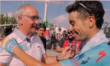  ??  ?? Giuseppe Martinelli, 63 anni, con Fabio Aru alla Vuelta 2014 BETTINI