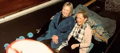  ??  ?? La mostra
Hillary Clinton ha visitato al Despar dell’ex cinema Italia la mostra sulle sue famose 6 mila email