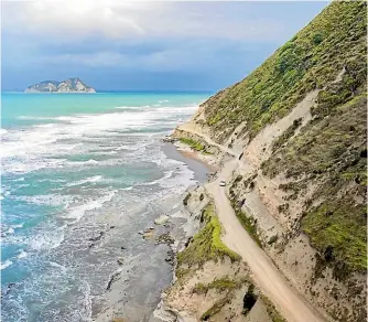  ?? BROOK SABIN/STUFF ?? The road to East Cape Lighthouse is spectacula­r.