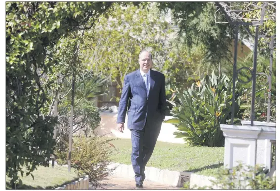  ??  ?? Le prince Albert II, hier matin, dans les jardins du Palais : « Si je n’avais pas été prince, j’aurais peut-être pu faire quelque chose dans le domaine de l’éducation. »