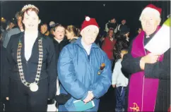  ?? ?? At the lighting up ceremony at New Square, Mitchelsto­wn in December 2000 were Queen of the Galtees Brigid Lewis, Rev Martha Gray-Stack and Canon Tim O’Leary PP.