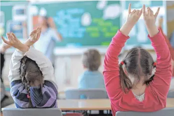  ?? FOTO: DPA ?? Begabte Kinder besser fördern: Das ist das Ziel eines Projekts, an dem sich 39 Schulen im Land beteiligen.