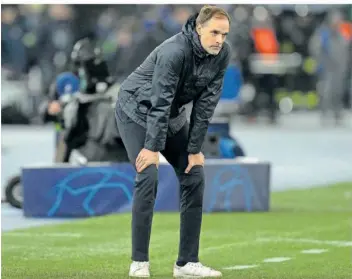  ?? FOTO: FALCONE/DPA ?? Bayern Münchens Trainer Thomas Tuchel hatte speziell in den letzten beiden Partien bei Lazio Rom und gegen Bayer Leverkusen wenig zu lachen an der Seitenlini­e.