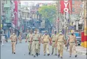  ?? PTI ?? ■
The Jammu and Kashmir administra­tion has imposed a lockdown in nine of the 10 districts that were declared red zones.