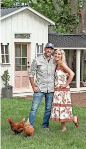  ?? SUBMITTED PHOTO ?? HGTV’s “Fixer to Fabulous” hosts Dave and Jenny Marrs.