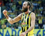  ??  ?? In Ghirada Gigi Datome, ala del Fenerbahce Istanbul e capitano dell’Italbasket, oggi a Treviso per il «Gigione day»