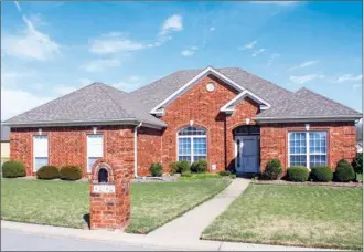 ?? LINDA GARNER-BUNCH/Arkansas Democrat-Gazette ?? This home, located at 4040 Hermitage Drive in Benton, has about 2,260 square feet and is listed for $224,900 with Phyllis Odom of Baxley-Penfield-Moudy Realtors. Today’s open house is from 2 to 4 p.m. For more informatio­n, call Odom at 501-951-3460.