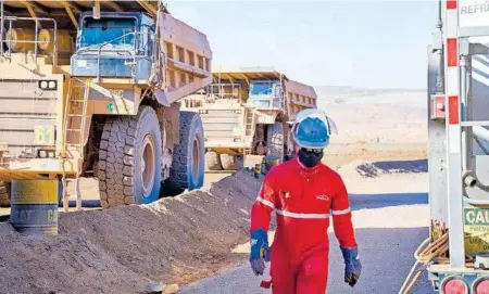  ?? SERVANDO BURCIAGA ?? Sindicato de mineros mantiene la lucha por la defensa de la fuente laboral en las tres mineras del municipio.