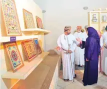  ??  ?? Sayyid Khalid bin Hilal al Busaidy, Minister of the Diwan of Royal Court, at the crafts exhibition held on the sidelines of the launch of PACI portal for e-services on Tuesday.