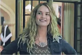  ?? UNIVERSAL STUDIOS ?? Donna (Lily James) smiles despite the goodbyes during “I Wonder.”