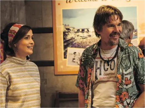  ?? ELEVATION PICTURES ?? Rose Byrne and Ethan Hawke are an improbable but appealing pair in Juliet, Naked, has its charms ... but also its shortcomin­gs.