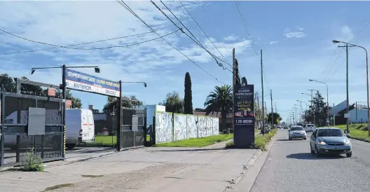  ?? ARCHIVO LA NUEVA. ?? ubicado en la avenida Alem fue uno de los primeros en instalarse en nuestra ciudad. Hoy ya son más de 80 los comercios chinos habilitado­s.