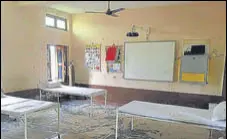  ?? HT PHOTO ?? A 10-bed isolation centre setup at KCM School in Bhiwani.