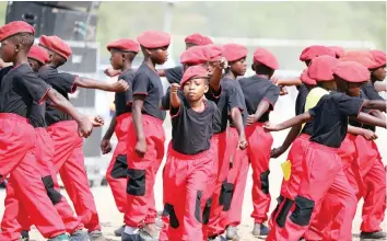  ??  ?? Dadaya Primary School pupils doing their presentati­ons during President Mnangagwa’s victory celebratio­ns at Lundi Primary School in Zvishavane recently. — (Picture by Tawanda Mudimu)